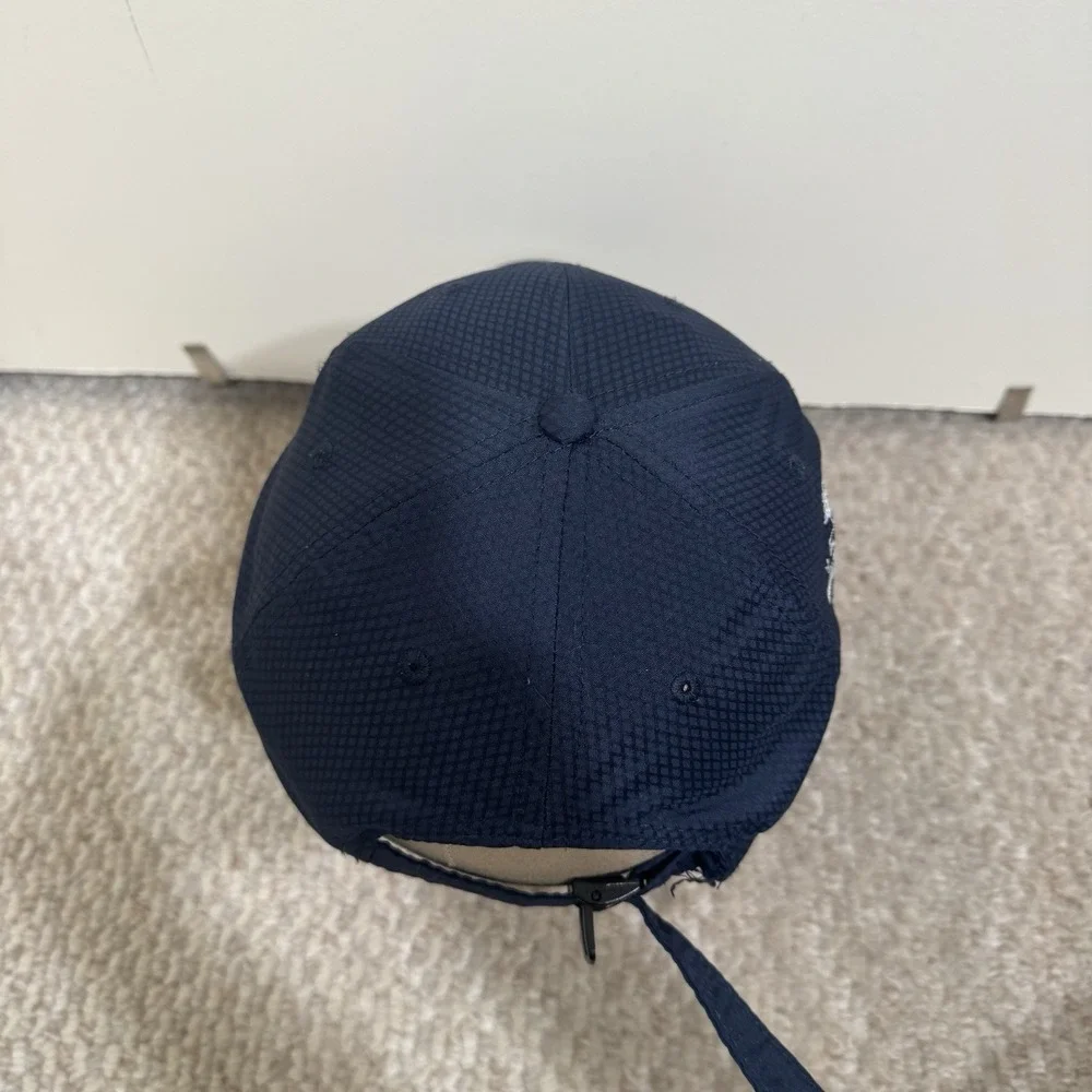 Titleist Performance Golf Hat Cap "Roberetet" Embroidered Adjustable Strap Back - Picture 6 of 10